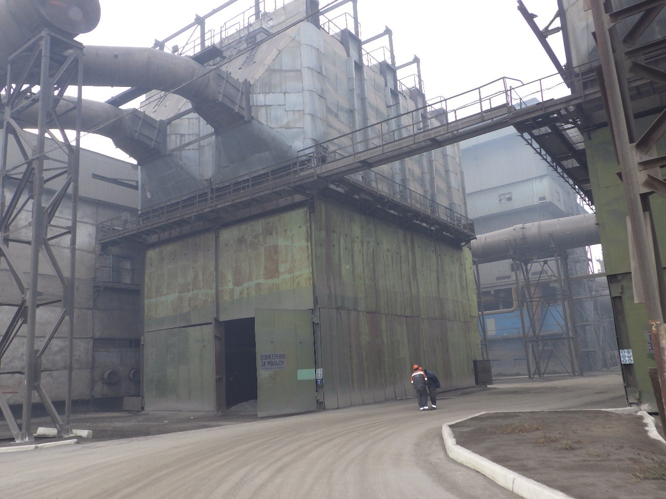 Постамент электрофильтра №3, Актюбинского завода ферросплавов АО ТНК «Казхром»